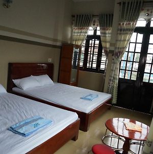 Thanh Lich Guesthouse Quang Ngai Exterior photo