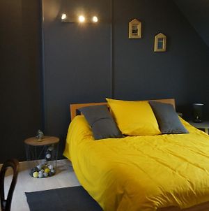 Le Petit Chaton Bed & Breakfast Parigne-l'Eveque Exterior photo