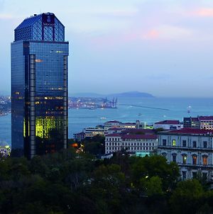 The Ritz-Carlton, Istanbul At The Bosphorus Exterior photo