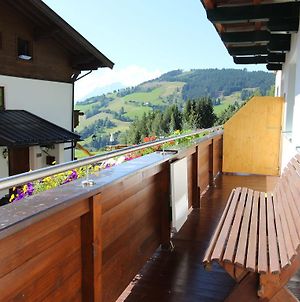 Cozy Holiday Home On Slopes In Maria Alm Exterior photo