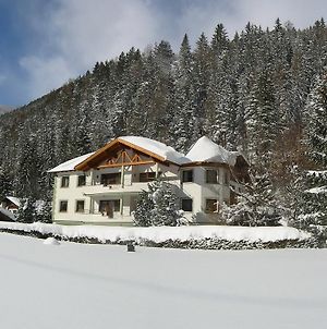 Diana Hotel Pettneu am Arlberg Exterior photo