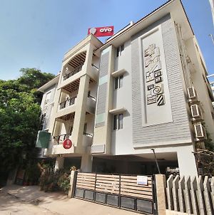 Oyo 399 Hotel Park Inn Bangalore Exterior photo