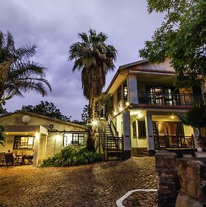 @The Villa Guest House Bloemfontein Exterior photo