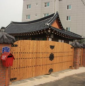 Dasomchae Hanok Stay Gwangju Metropolitan City Exterior photo