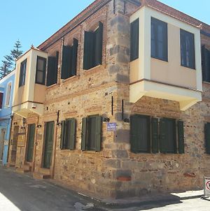 Frourio Apartments Chios Exterior photo