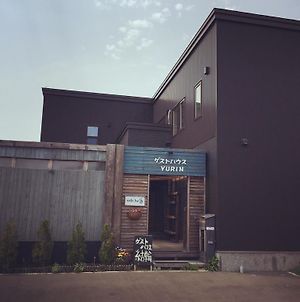 Guest House And Bar Freedom Hostel Chitose  Exterior photo