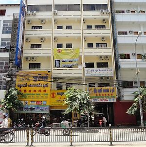 China Town Guesthouse Phnom Penh Exterior photo