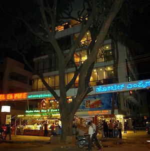 Hotel Empire International Kormangala Bangalore Exterior photo