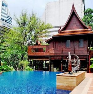 Rose Hotel Bangkok Exterior photo