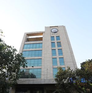 Urbanpod Hotel Mumbai Exterior photo