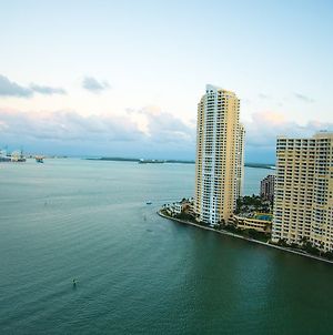 Bayfront Suites By Yourent Miami Exterior photo