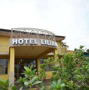 Hotel Lilian Puerto Iguazu Exterior photo