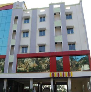 Ksr Grand Hotel Srikalahasti Exterior photo