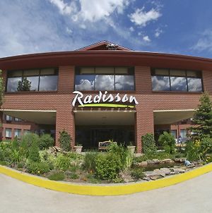 Radisson Hotel Colorado Springs Exterior photo