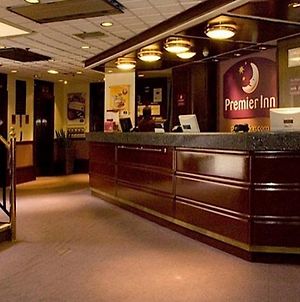 Premier Inn Newcastle Central Exterior photo