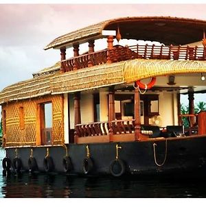 Why Not Houseboat Hotel Alappuzha Exterior photo