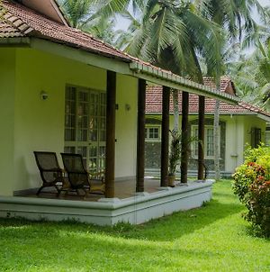 Tamarind Tree Garden Resort - Katunayake Negombo Exterior photo