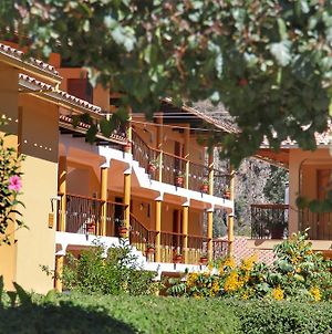 Tunupa Lodge Hotel Ollantaytambo Exterior photo