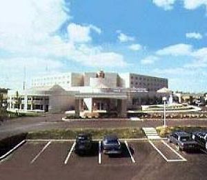Hilton Greater Airport Hotel Cincinnati Exterior photo