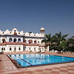 Laxmi Vilas Palace Hotel Bharatpur Exterior photo
