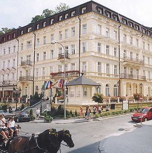 Krivan Hotel Karlovy Vary Exterior photo