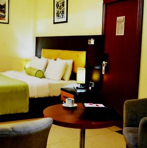 Sweet Spirit Hotel And Suites Danag - Port Harcourt Exterior photo