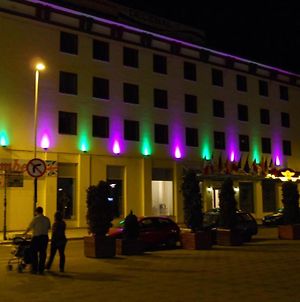Hotel Bistrita Bacau Exterior photo