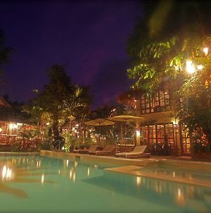 The Sun Villa Resort And Spa Hilltop Boracay Island Exterior photo
