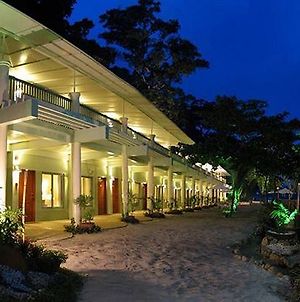 Camayan Beach Resort Hotel Subic Bay Exterior photo