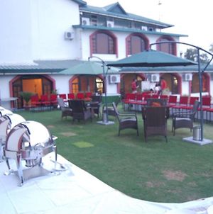 Hotel The Grand Raj Palampur Exterior photo