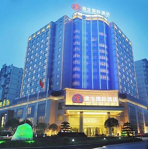 Yinsheng International Hotel Chengdu Exterior photo