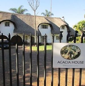 Acacia House Executive Suite Sandton Exterior photo