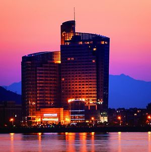 Fuyang International Trade Center Hotel Hangzhou Exterior photo