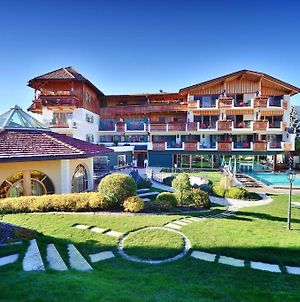 Mirabell Dolomites Hotel Luxury Ayurveda & Spa Olang Exterior photo