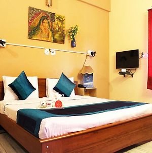 Oyo Rooms Greater Noida Alpha 1 Exterior photo