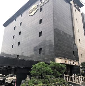 Suwon Orsay Business Hotel Exterior photo