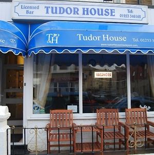 Tudor House Hotel Blackpool Exterior photo