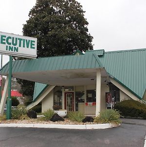Executive Inn Knoxville Exterior photo
