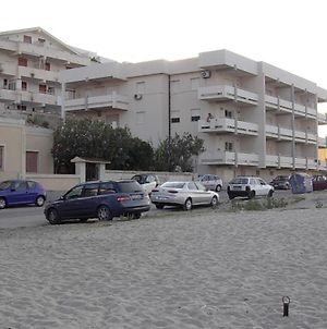 Acqualadroni Affitti Apartment Messina Exterior photo
