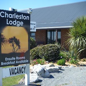 Charleston Lodge Exterior photo