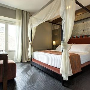 Mascagni Luxury Rooms & Suites Rome Exterior photo