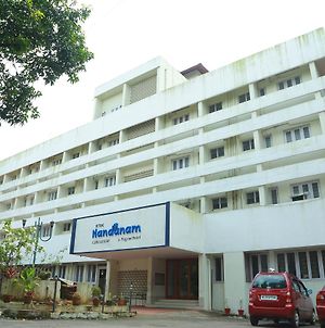 Hotel Nandanam Guruvayur Exterior photo