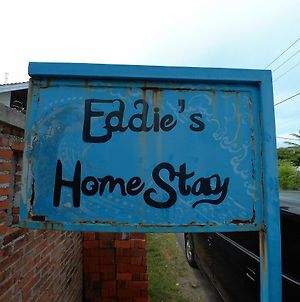 Eddie'S Homestay Lhonga Exterior photo
