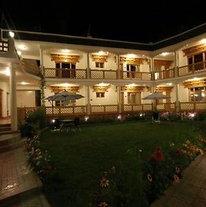 Hotel Ladakh Inn Leh Exterior photo