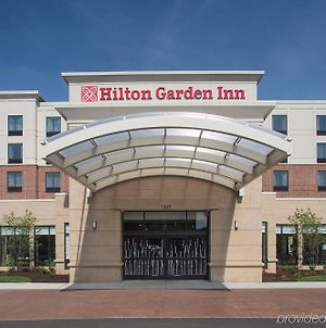 Hilton Garden Inn Akron Exterior photo