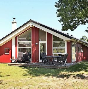 Three-Bedroom Holiday Home In Grossenbrode 1 Exterior photo