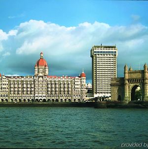 The Taj Mahal Tower Mumbai Hotel Exterior photo