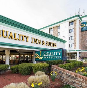 Quality Inn & Suites College Park Exterior photo