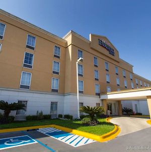 Fairfield By Marriott Monterrey Airport Hotel Exterior photo