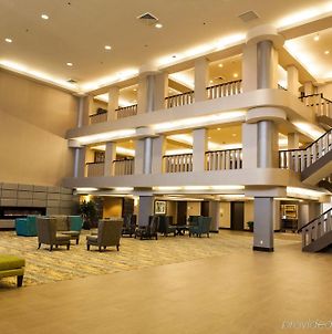 Ontario Gateway Hotel Interior photo